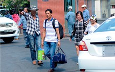 “Cò” khám mắt ở đường Nguyễn Thông