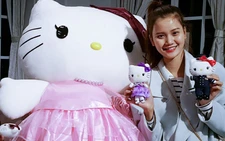 Quán quân Vietnam’s Next Top Model Hương Ly trình diễn tại Nhật