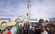 Iran thử tên lửa đạn đạo, Mỹ tuyên bố 
