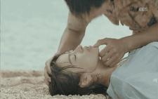 Hậu duệ mặt trời và nhạc tình Song Joong Ki, Song Hye Kyo