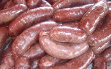 Nhiều loại  thịt, chả,  xúc xích bò  là “giả”