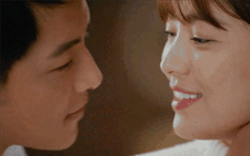 Song Joong Ki quyết tâm thành diễn viên tự tin, khiêm tốn
