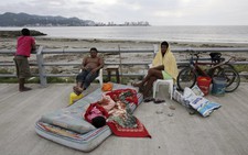 Ecuador không nhiều hy vọng tìm thấy người sống sót