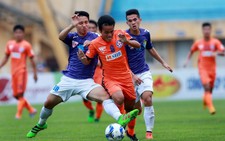 Cá độ “xâm nhập” bóng đá VN