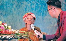 ​Trợ vốn cho 60 hộ nông dân nghèo