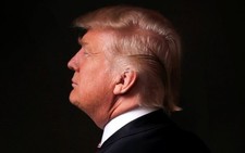 Ông Trump công bố tài sản ròng trị giá 10 tỉ USD