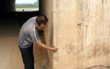 Clip bêtông hầm chui như “kẹo lạc không đường”