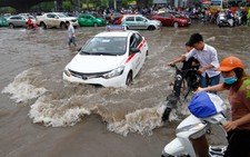 Hà Nội ngập do 