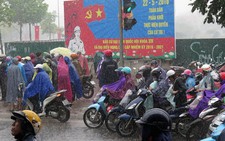 Áp thấp gây mưa diện rộng tại Nam bộ