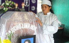 Tiếng khóc xé lòng của người mẹ khốn khổ