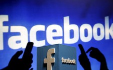 Kiện Facebook, Google và Twitter vì 