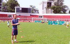 ​CLB Lyon bắt đầu giúp CLB TP.HCM tìm 