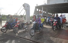 Phà Cao Lãnh tăng chuyến để đưa rước thí sinh​