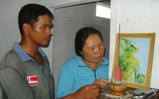 Con bệnh ung thư máu vừa ra đi, nợ nần ập đến