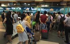 Màn hình sân bay bị tấn công, ​dữ liệu khách hàng Lotusmiles gặp nguy