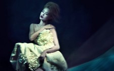 Nghe bản ballad Trách ai bây giờ của Đông Nhi