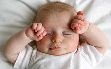 ​Làm sao tập bé ngủ trọn đêm?
