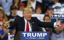 Gần 25.000 người ký đơn đòi giám định tâm thần ông Trump