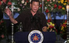Tổng thống Philippines chửi đại sứ Mỹ là 