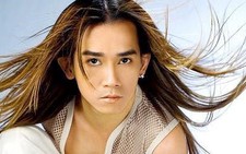 Đêm nhạc Tình nghệ sĩ động viên ca sĩ Minh Thuận