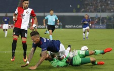 ​M.U thua Feyenoord trong trận ra quân Europa League