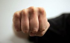 Hai công an TP Hạ Long đánh thiếu tá công an tỉnh nhập viện