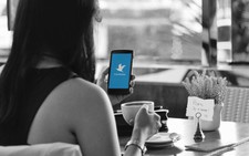 ​Ba chàng “kỵ sĩ công nghệ” biến 1 trang web tìm kiếm thành start-up OTA hàng đầu như thế nào?