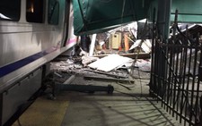 Tai nạn tàu điện ở New Jersey, ít nhất 3 người chết