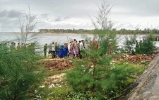Phát hiện thi thể công an trại giam trên bãi biển