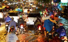 ​Nguy cơ ngập nặng vì triều cường, mưa bão dồn dập