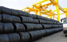 ​Nhập khẩu thép tăng gần gấp đôi so với cùng kỳ