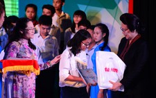 “Tiếp sức đến trường” 201 tân sinh viên Đông Nam bộ