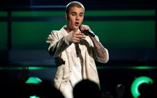 Trao giải MTV EMA 2016, Bieber đại thắng, Beyonce trắng tay