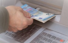 Mã độc biến ATM thành máy 