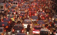 ​Không hạn chế xe cá nhân, Hà Nội sẽ ùn tắc cả ngày