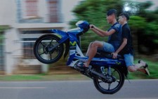 Văn hóa giao thông qua ống kính học sinh