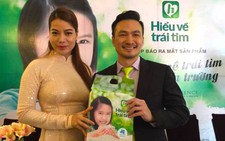 Chi Bảo, Trương Ngọc Ánh đi bán gạo giúp trẻ đến trường
