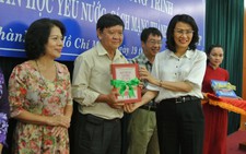 Bộ sách văn học yêu nước đồ sộ