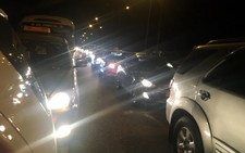 Cao tốc TP.HCM - Long Thành - Dầu Giây kẹt xe gần 4km