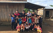 Bạn trẻ xây nhà nội trú cho học sinh vùng cao