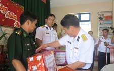 286 chiến sĩ xuất ngũ về quê đón tết
