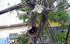 Loa phường đinh tai, nhức óc