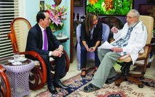 Chuyến thăm đầu tiên, cuộc gặp cuối cùng với lãnh tụ ​Fidel Castro