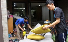 Dịch vụ dọn nhà tết 'chậm chân hết chỗ'