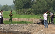 Phát hiện thi thể người đàn ông cùng xe máy cháy đen