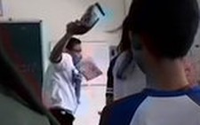 Khiển trách thầy giáo đánh nhau với học trò ở ​Hậu Giang