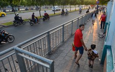 Trả vỉa hè cho người đi bộ
