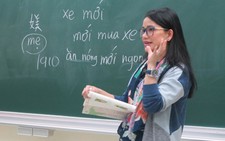 Cô giáo dạy miễn phí cho 'cô dâu Việt' ở Đài Loan