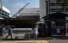 ​Thi thể Kim Jong Nam được đưa khỏi bệnh viện?
