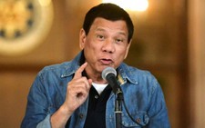 Tổng thống Philippines dọa ‘tát vô mặt EU’